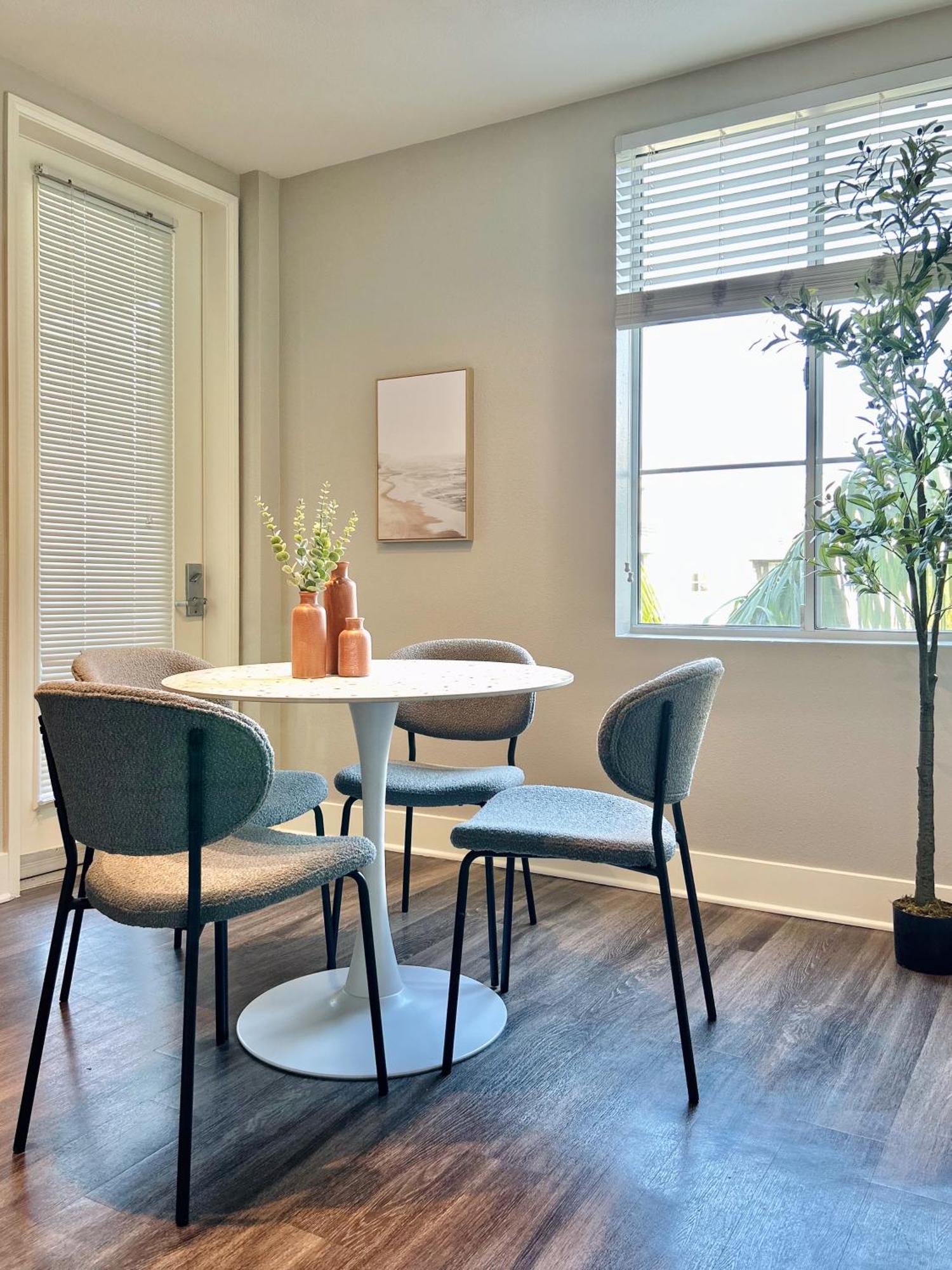 2Bd 2Ba Santa Monica Apartment With Relaxing Pool View Los Angeles Exterior photo