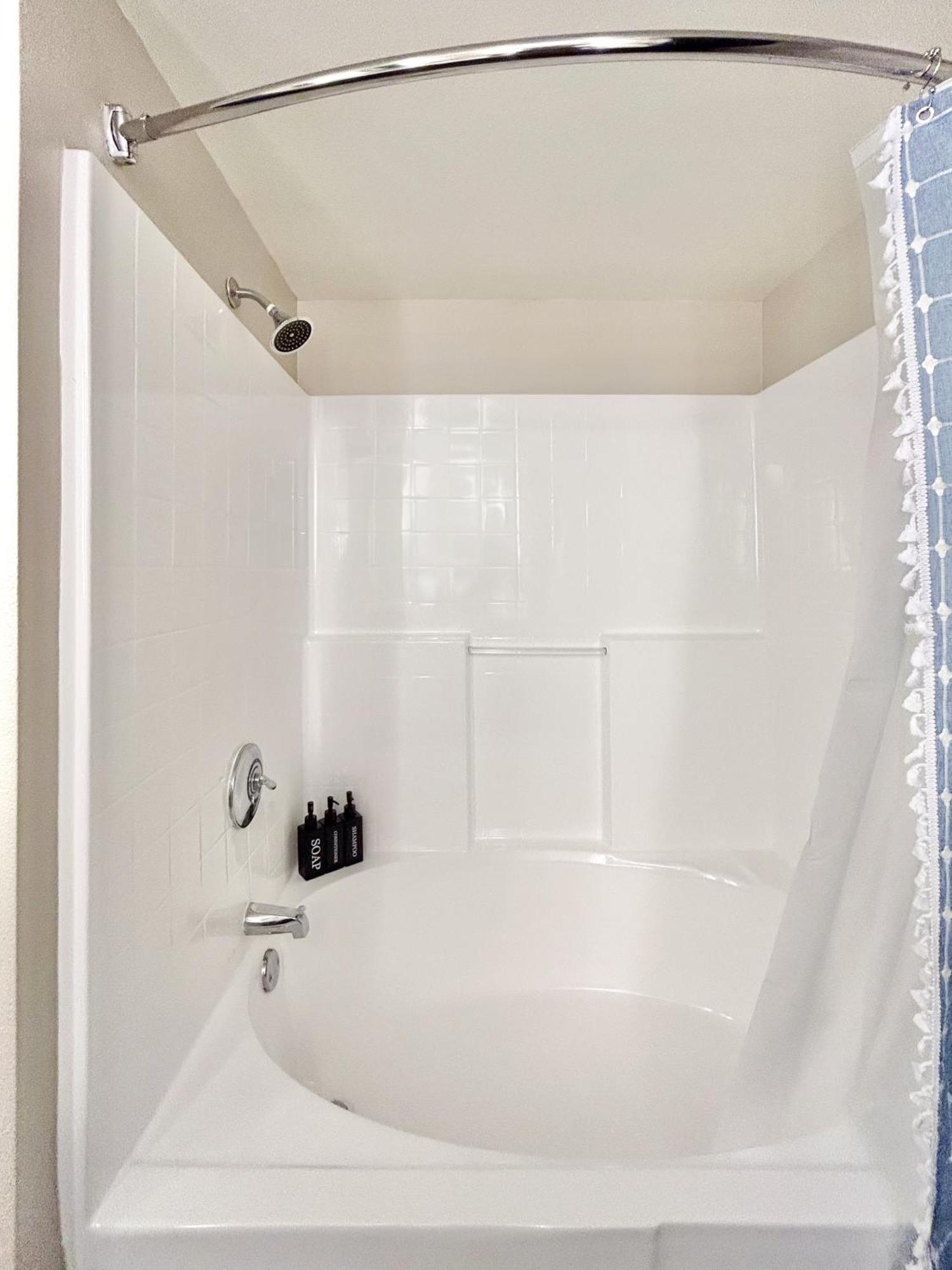 2Bd 2Ba Santa Monica Apartment With Relaxing Pool View Los Angeles Exterior photo