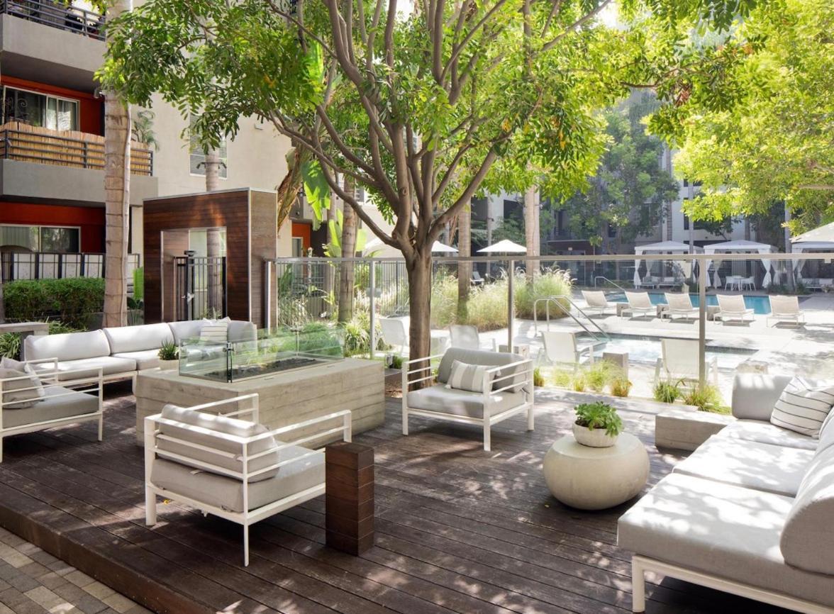 2Bd 2Ba Santa Monica Apartment With Relaxing Pool View Los Angeles Exterior photo
